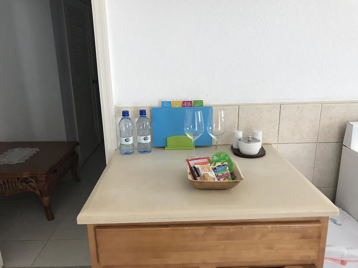 Winton Retreat Studio Apartment Nassau