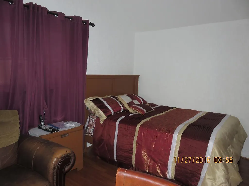 Winton Retreat Studio Apartment Nassau