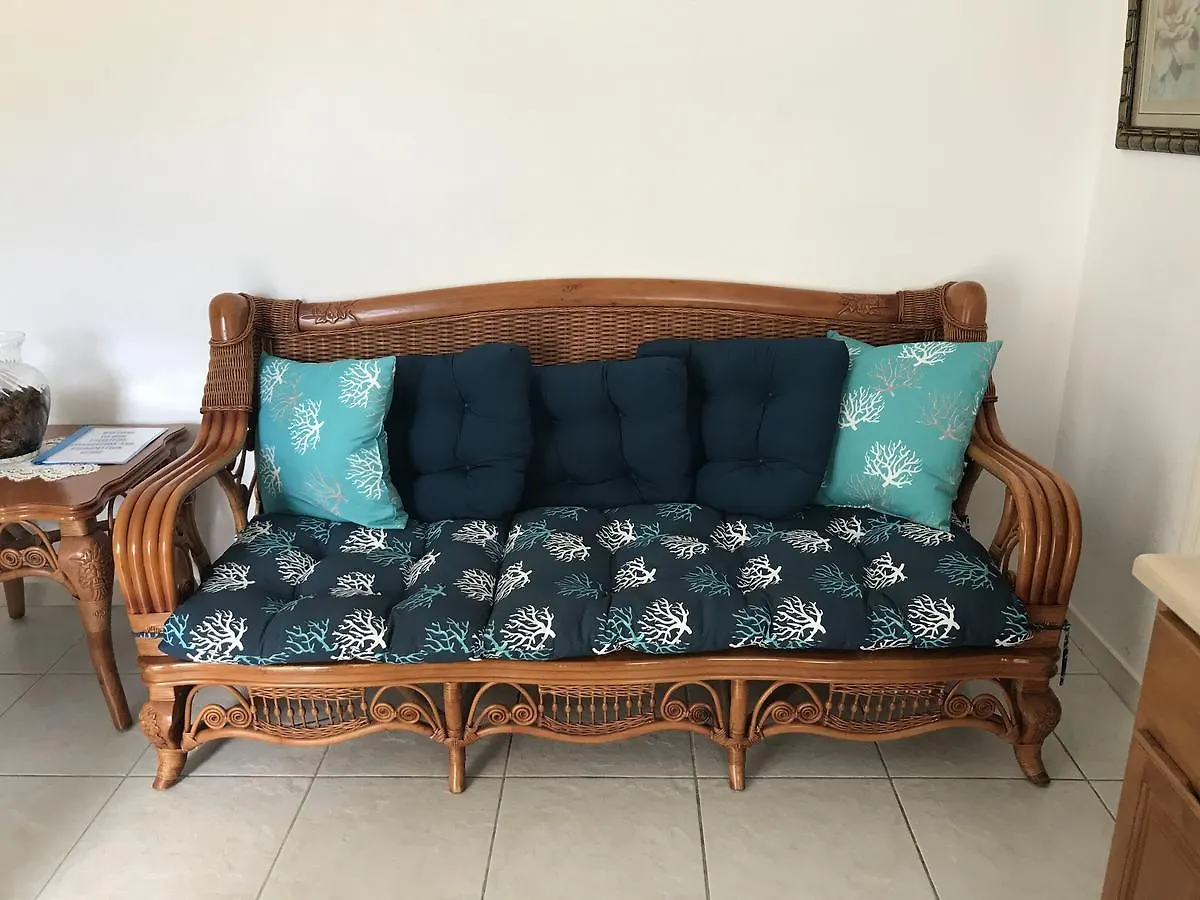Winton Retreat Studio Apartment Nassau Bahamas